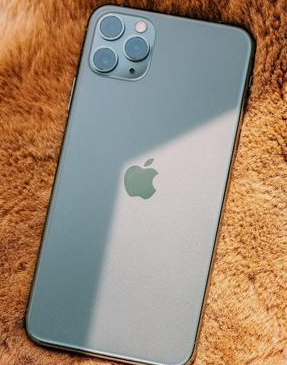 溪湖苹果维修点分享iPhone 11 Pro Max电池发烫特殊问题 